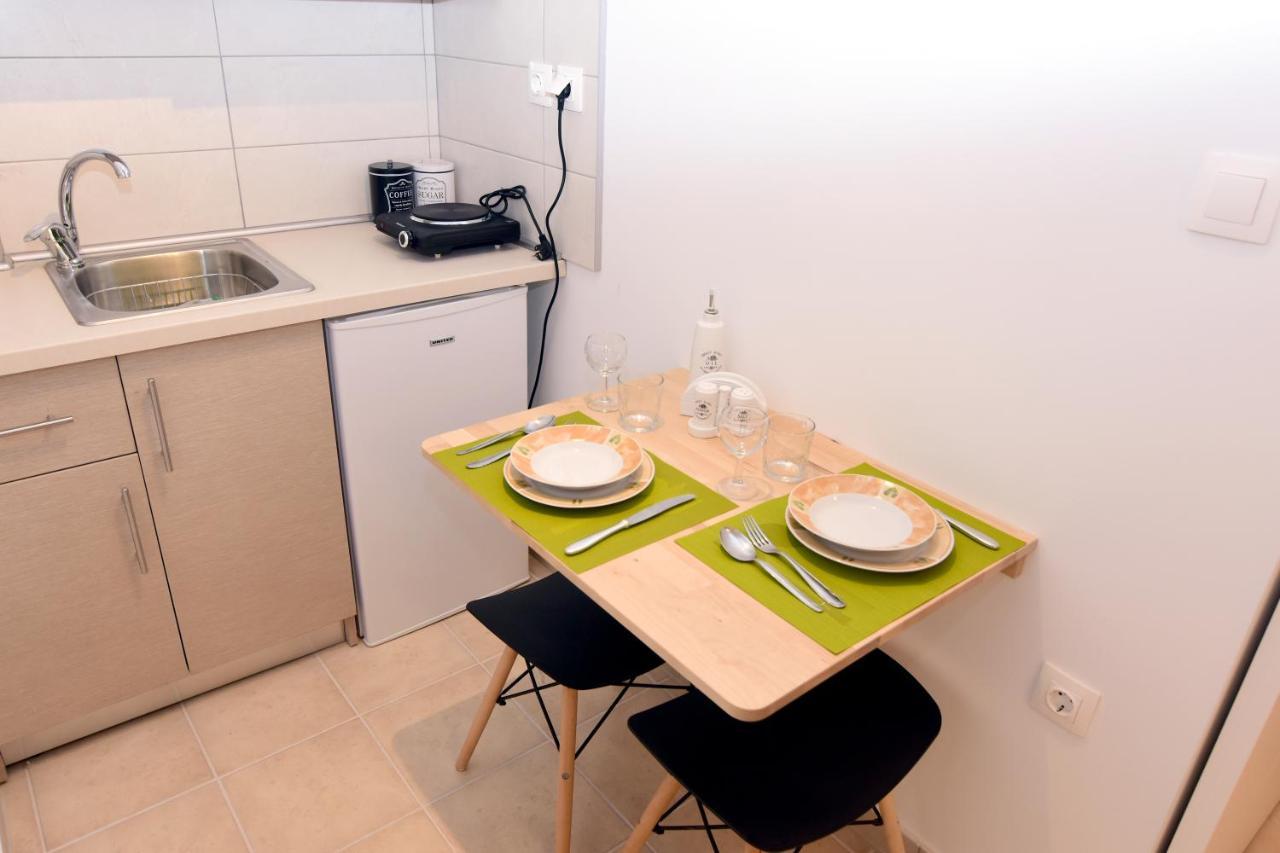 M&D Apartments Peraía Buitenkant foto